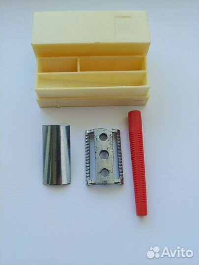 Бритвенный станок СССР Кварц