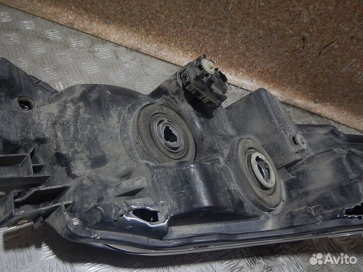 Фара левая, Toyota (Тойота) -land cruiser prado 15