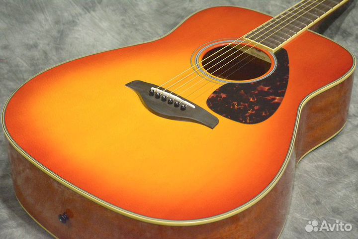 Акустическая гитара Yamaha FG820 Autumn burst