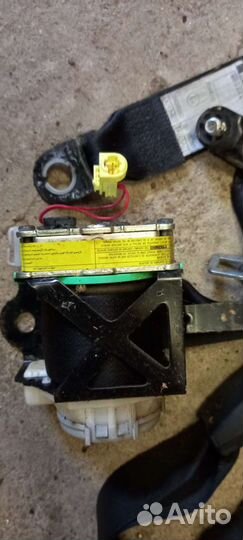 Ремень безопасности Toyota Corolla E15 150