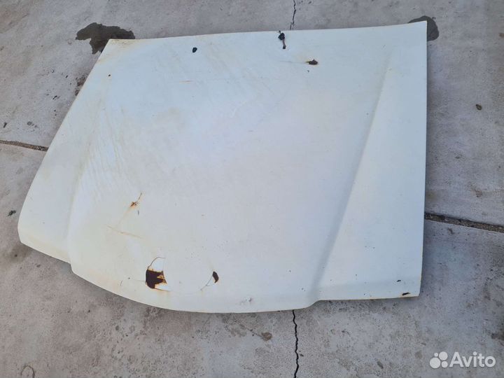 Капот на Газ 3110