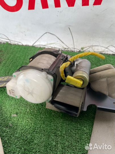 Ремень безопасности передний левый Nissan Primera