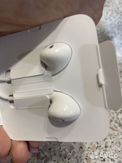 Наушники earpods