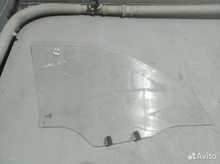 Стекло двери переднее левое Zaz Chance седан 1.3