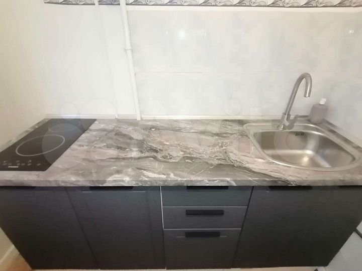 2-к. квартира, 53 м², 1/5 эт.