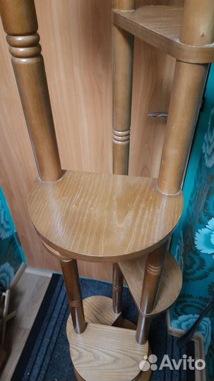 Стойка для цветов напольная