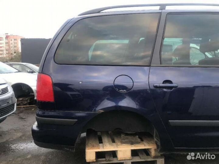 Четверть задняя правая Volkswagen Sharan 1 restail