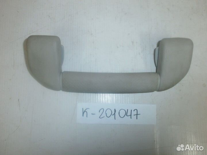 Ручка внутренняя потолочная (Nissan Patrol)