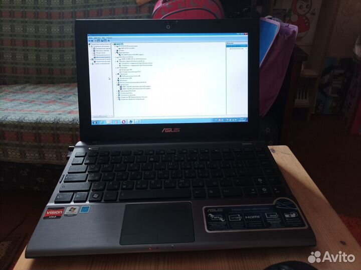Нетбук asus