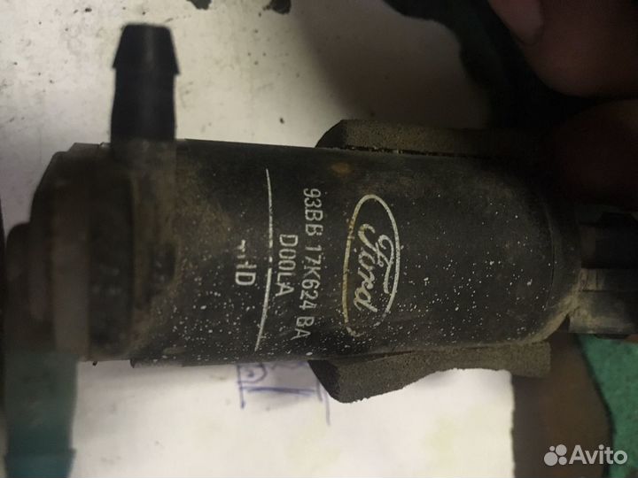 Мотор стеклоомывателя форд