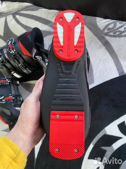 Горнолыжные ботинки 42-43 28.5 flex 120 nordica