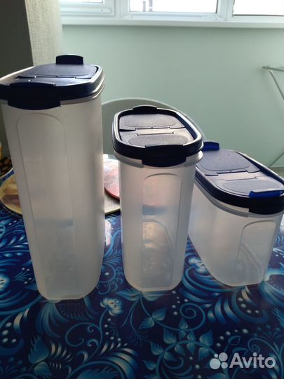 Контейнера дляя сыпучих продуктов