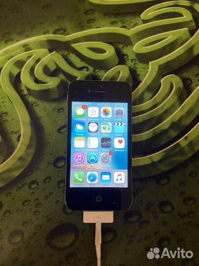 Apple iPhone 4S 8GB