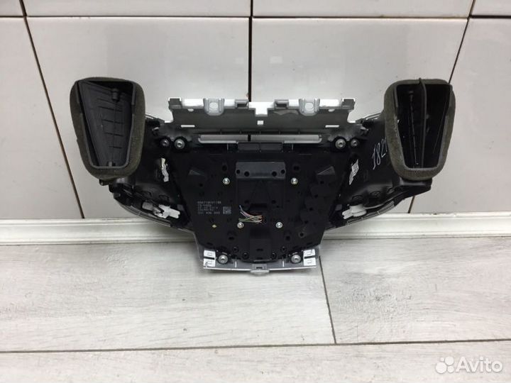 Блок управления магнитолой Ford Fiesta хэтчбек