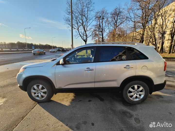 Kia Sorento 2.4 AT, 2011, 120 300 км