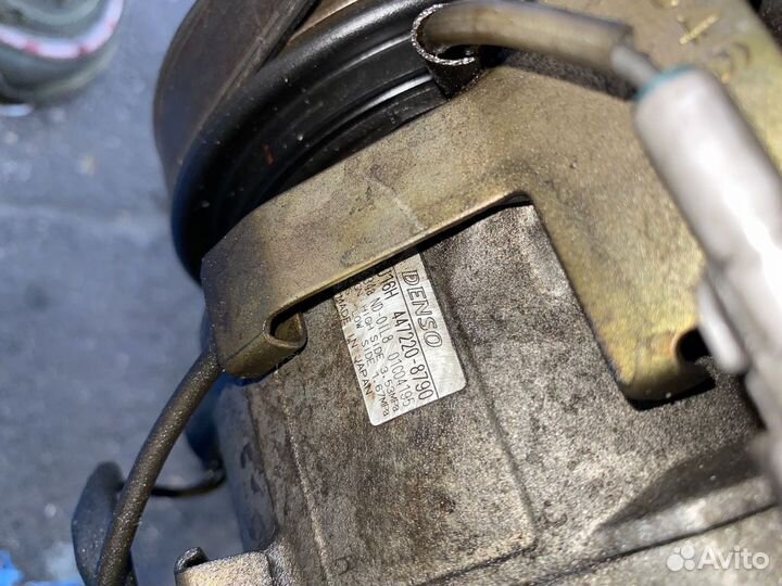 Компрессор кондиционера Toyota Crown Majesta JZS17