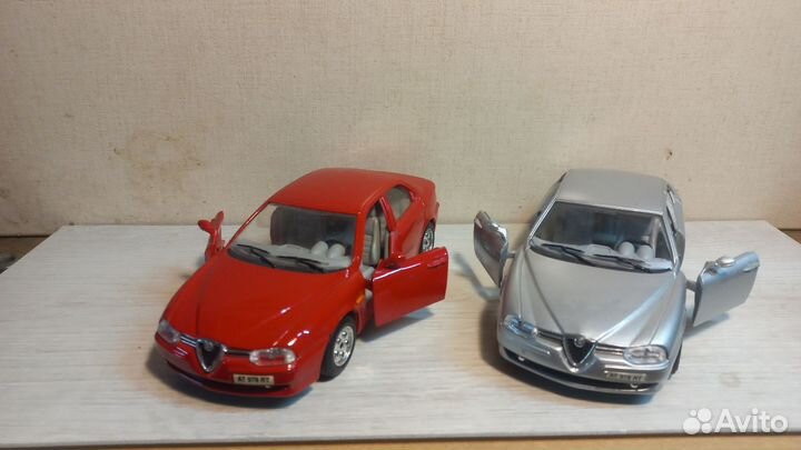 Модельки bburago 1 24