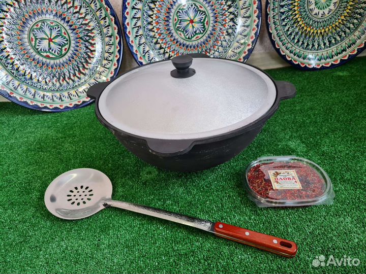 Казан 8л чугунный с плоским дном