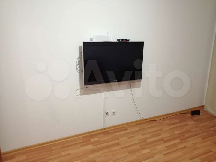 1-к. квартира, 53 м², 8/10 эт.