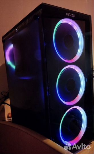 Мощный топовый игровой пк i7 тянет всё 16 Гб ssd