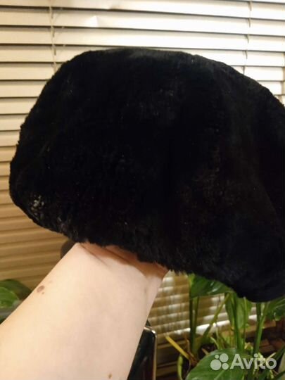 Берет из мутона