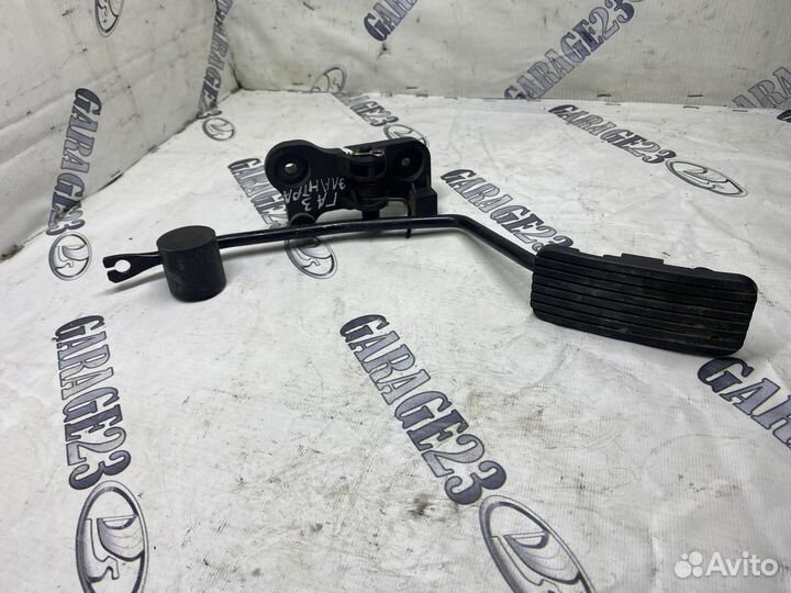 Педаль газа Hyundai Elantra