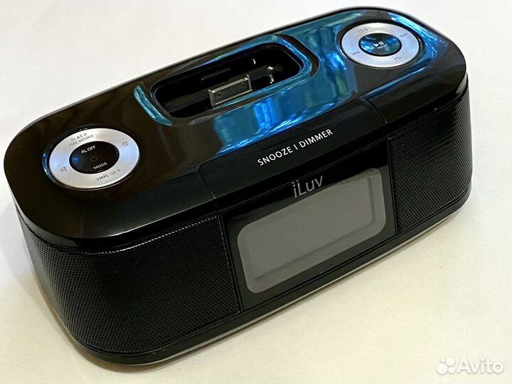 Колонка iLuv iMM153 с док-станцией, радио и часами