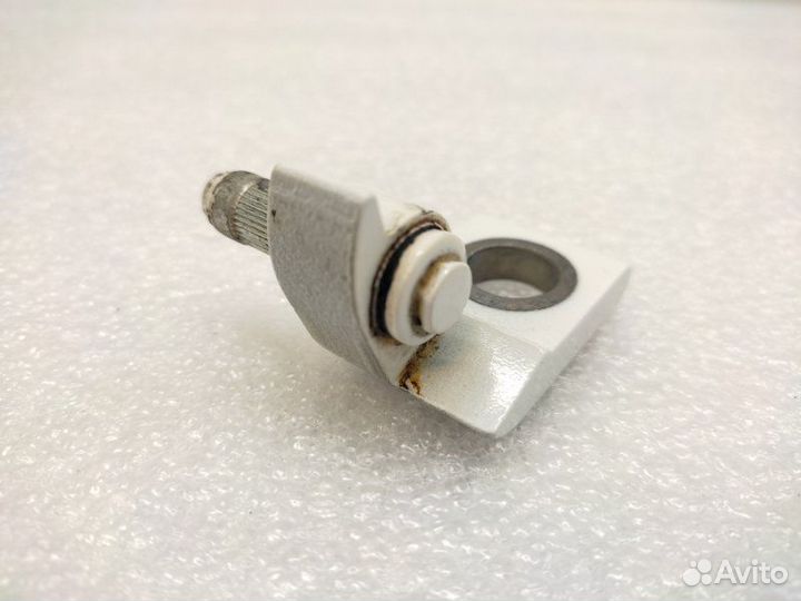 Петля двери задняя левая Audi A6 C7 1.8 CYG 2018