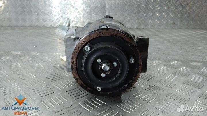 Компрессор кондиционера Volkswagen Passat B6 2008