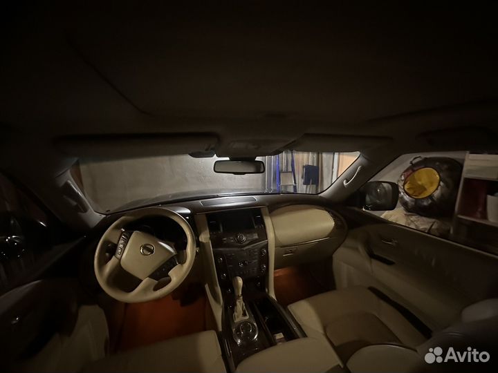 Nissan Patrol 5.6 AT, 2011, 247 500 км