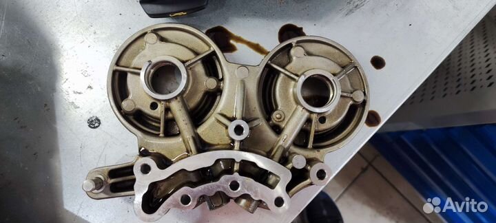 Кронштейн (опора) распредвалов