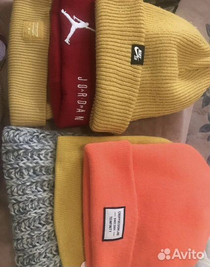 Шарфы и шапки