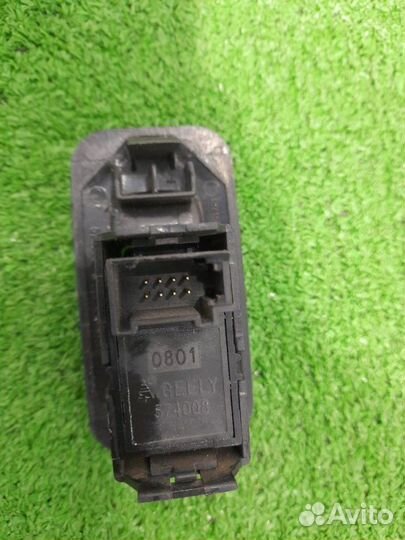 Кнопка стеклоподъемника задняя правая Geely Mk