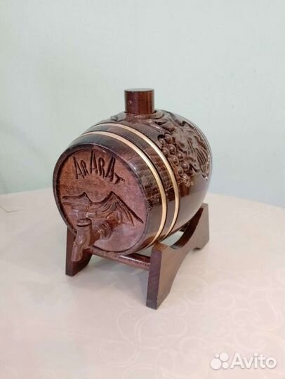 Бочонок для вина и коньяка