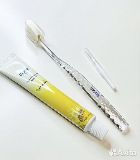 Зубные щетки, паста (Корея)