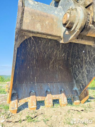 Гусеничный экскаватор Volvo EC300DL, 2013