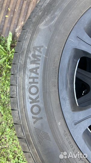 Колеса Yokohama в сборе r17 летние новые
