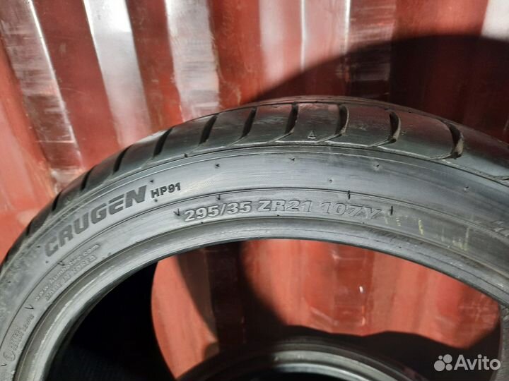 Kumho Crugen HP91 295/35 R21