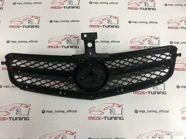Решетка Mercedes в стиле С63 W204 чр. мат 1 полоса