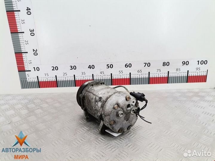 Компрессор кондиционера Skoda Octavia (A4) рест