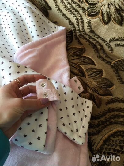 Комплект на выписку для девочки на Май или июнь