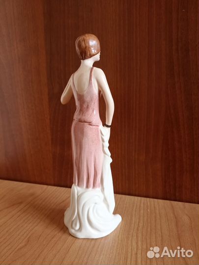 Статуэтка фарфоровая Гëбель Goebel