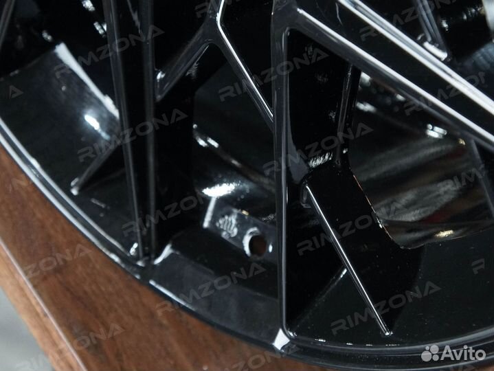 Литые диски HRE R21 для Lexus