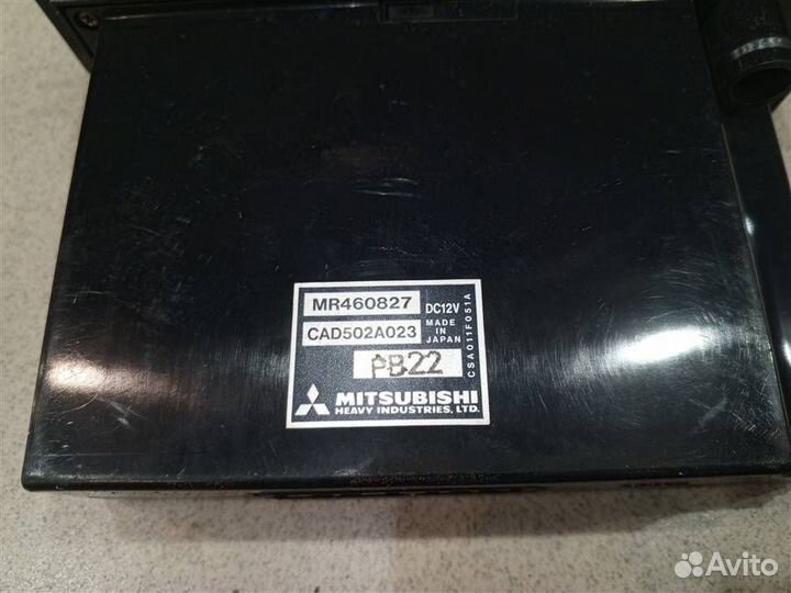 Блок управления отопителем Mitsubishi Pajero iO 1