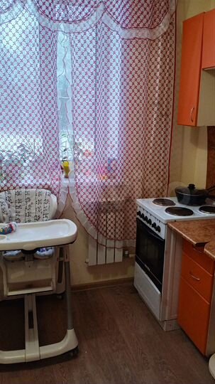 4-к. квартира, 72,3 м², 1/2 эт.
