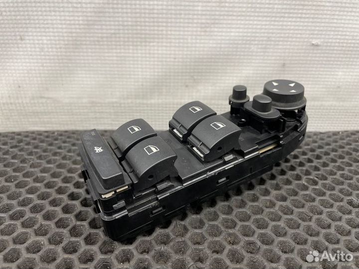 Блок стеклоподъемников Bmw X5 E70 N52B30AF 3.0