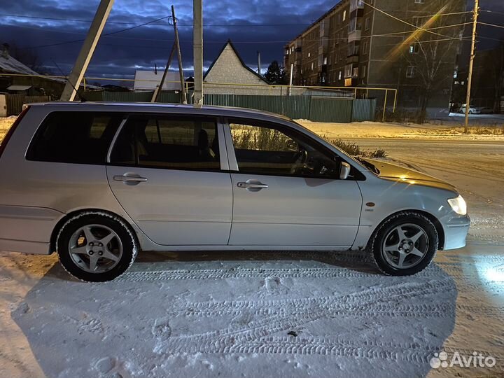 Mitsubishi Lancer Cedia 1.8 CVT, 2001, 105 000 км