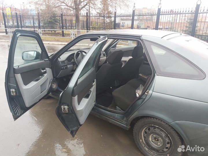 LADA Priora 1.6 МТ, 2011, 160 000 км