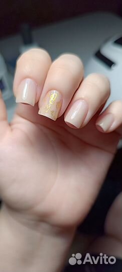 Маникюр с покрытием гель-лак