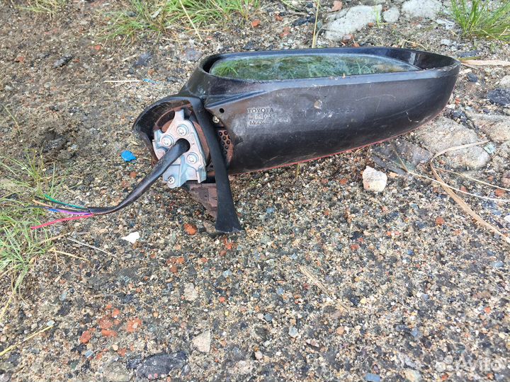 Зеркало наружное правое Toyota rav 4 xa30